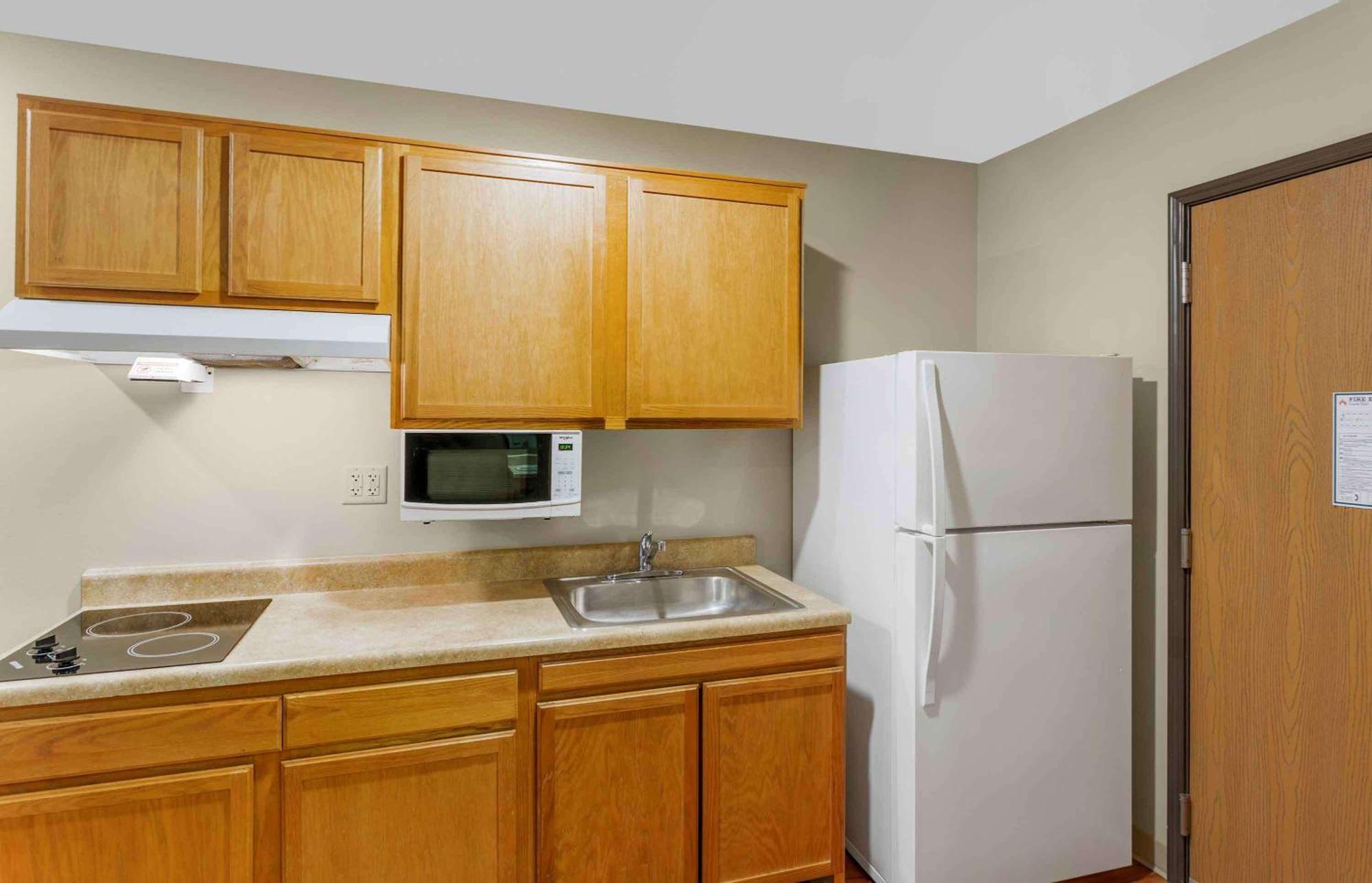 Extended Stay America Select Suites - Provo - American Fork Лехи Екстериор снимка